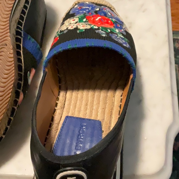 Tory Burch Black Espadrilles with Floral Embroidery - Picture 5 of 5